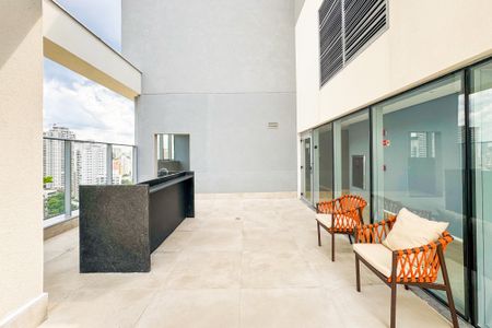 Apartamento à venda com 37m², 1 quarto e 1 vaga Apartamento à venda com 37m², 1 quarto e 1 vagaÁrea comum - Piscina