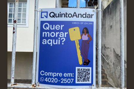 Casa à venda com 270m², 2 quartos e 3 vagas Casa à venda com 270m², 2 quartos e 3 vagasFachada plaquinha