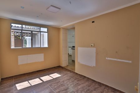 Casa à venda com 270m², 2 quartos e 3 vagas Casa à venda com 270m², 2 quartos e 3 vagasQuarto 4