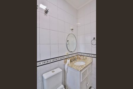 Casa à venda com 270m², 2 quartos e 3 vagas Casa à venda com 270m², 2 quartos e 3 vagasBanheiro do Quarto 3