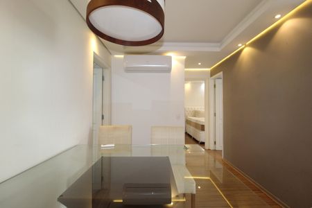 Apartamento à venda com 67m², 2 quartos e 1 vagaSala