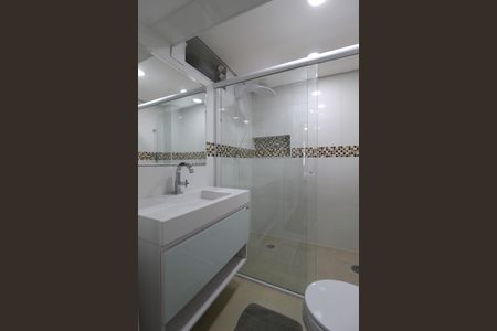 Apartamento à venda com 67m², 2 quartos e 1 vagaBanheiro da Suíte