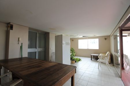 Apartamento à venda com 67m², 2 quartos e 1 vagaÁrea Comum - Salão de Festas