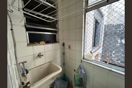 Apartamento à venda com 72m², 2 quartos e 1 vagaÁrea de Serviço