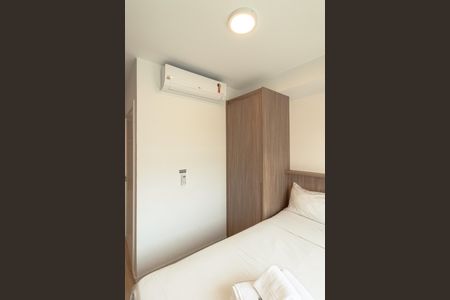 Studio à venda com 27m², 1 quarto e sem vaga Studio à venda com 27m², 1 quarto e sem vagaQuarto
