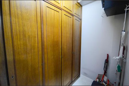 Apartamento à venda com 130m², 3 quartos e 2 vagasQuarto de Serviço