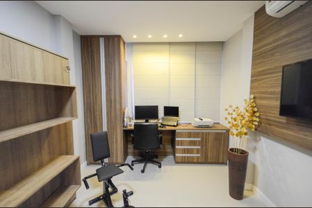 Apartamento à venda com 130m², 3 quartos e 2 vagasQuarto 2