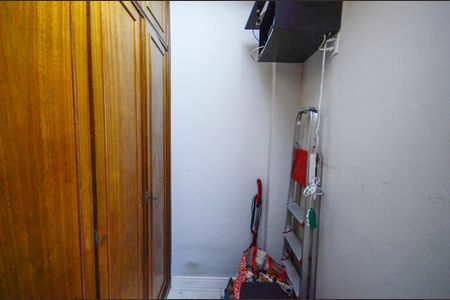 Apartamento à venda com 130m², 3 quartos e 2 vagasQuarto de Serviço