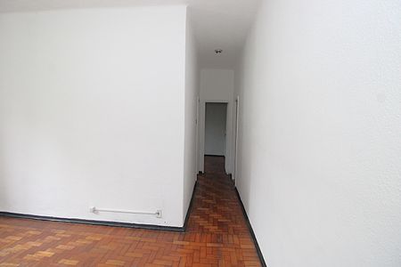 Apartamento para alugar com 58m², 2 quartos e 1 vagaCorredor