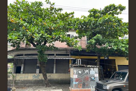 Apartamento para alugar com 58m², 2 quartos e 1 vagaFachada