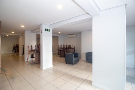 Apartamento à venda com 52m², 2 quartos e 2 vagas Apartamento à venda com 52m², 2 quartos e 2 vagasÁrea comum - Salão de festas