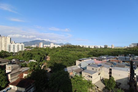 Apartamento à venda com 67m², 2 quartos e 2 vagasSuíte - Vista