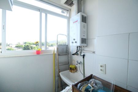 Apartamento à venda com 67m², 2 quartos e 2 vagasÁrea de serviço