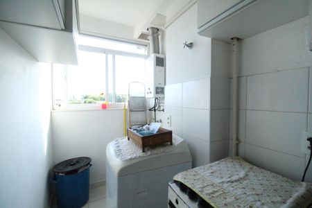 Apartamento à venda com 67m², 2 quartos e 2 vagasÁrea de serviço