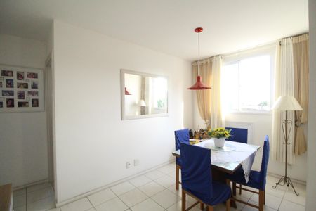 Apartamento à venda com 67m², 2 quartos e 2 vagasSala 