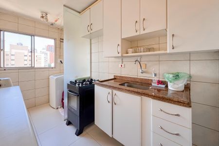 Apartamento à venda com 53m², 2 quartos e 1 vaga Apartamento à venda com 53m², 2 quartos e 1 vagaCozinha