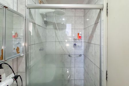 Apartamento à venda com 53m², 2 quartos e 1 vaga Apartamento à venda com 53m², 2 quartos e 1 vagaBanheiro Corredor