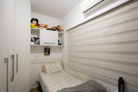 Casa à venda com 188m², 4 quartos e 4 vagas Casa à venda com 188m², 4 quartos e 4 vagasQuarto 1