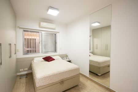 Casa à venda com 188m², 4 quartos e 4 vagas Casa à venda com 188m², 4 quartos e 4 vagasQuarto 2