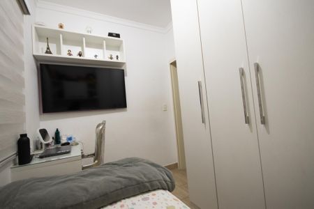 Casa à venda com 188m², 4 quartos e 4 vagas Casa à venda com 188m², 4 quartos e 4 vagasQuarto 1