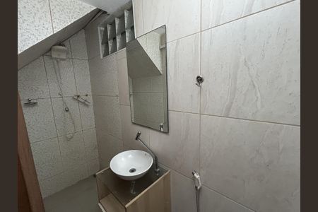 Casa à venda com 138m², 2 quartos e 1 vagaBanheiro Social