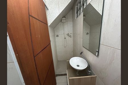Casa à venda com 138m², 2 quartos e 1 vagaBanheiro Social