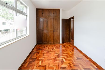 Apartamento à venda com 90m², 3 quartos e 1 vagaQuarto 2