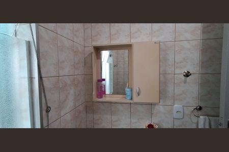 Casa à venda com 225m², 2 quartos e 4 vagas Casa à venda com 225m², 2 quartos e 4 vagasBanheiro Social