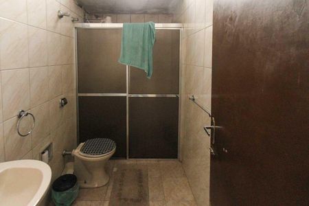 Apartamento à venda com 82m², 2 quartos e 1 vaga Apartamento à venda com 82m², 2 quartos e 1 vagaBanheiro