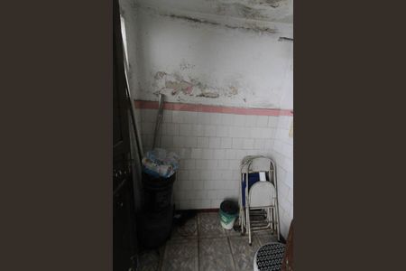 Apartamento à venda com 82m², 2 quartos e 1 vaga Apartamento à venda com 82m², 2 quartos e 1 vagaBanheiro de serviço