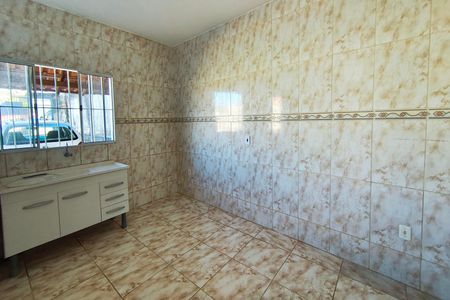 Casa à venda com 160m², 1 quarto e 2 vagas Casa à venda com 160m², 1 quarto e 2 vagasCozinha