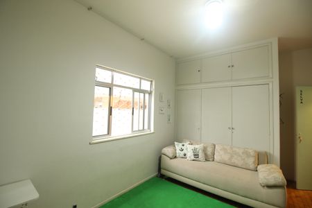 Casa à venda com 290m², 4 quartos e 1 vagaQuarto 