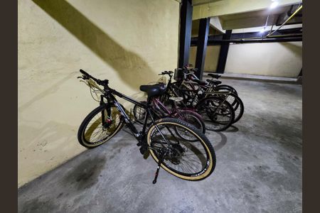 Apartamento à venda com 60m², 2 quartos e 1 vaga Apartamento à venda com 60m², 2 quartos e 1 vagaBicicletário