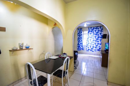 Apartamento à venda com 60m², 2 quartos e 1 vaga Apartamento à venda com 60m², 2 quartos e 1 vagaSala