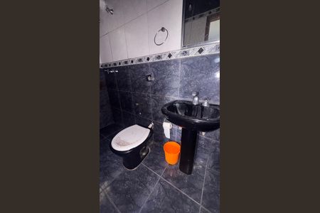 Casa à venda com 270m², 5 quartos e 12 vagas Casa à venda com 270m², 5 quartos e 12 vagasBanheiro da Suíte Casa 1