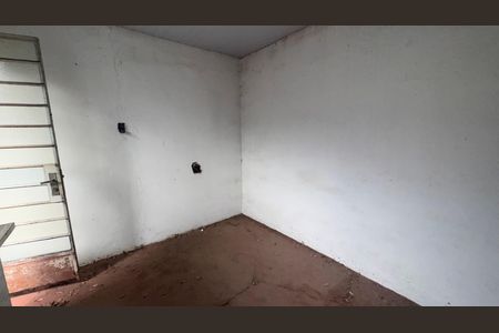 Casa à venda com 270m², 5 quartos e 12 vagas Casa à venda com 270m², 5 quartos e 12 vagasCozinha Casa 2