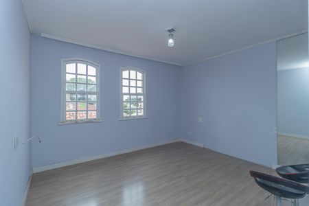 Casa à venda com 360m², 4 quartos e 4 vagas Casa à venda com 360m², 4 quartos e 4 vagasQuarto 2