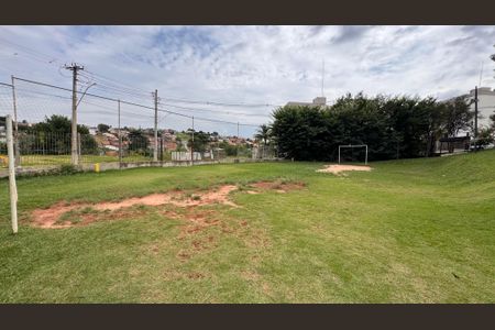 Apartamento à venda com 70m², 3 quartos e 1 vaga Apartamento à venda com 70m², 3 quartos e 1 vagaCampo de Futebol