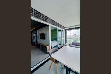 Apartamento para alugar com 53m², 1 quarto e 2 vagasVaranda da Sala