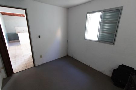 Casa à venda com 84m², 2 quartos e 2 vagas Casa à venda com 84m², 2 quartos e 2 vagasQuarto da Edícula