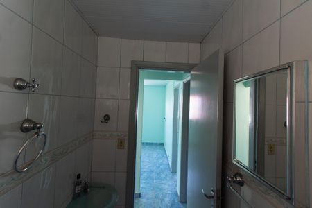 Casa à venda com 84m², 2 quartos e 2 vagas Casa à venda com 84m², 2 quartos e 2 vagasBanheiro Social