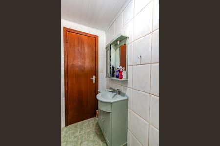 Casa à venda com 106m², 2 quartos e 5 vagas Casa à venda com 106m², 2 quartos e 5 vagasBanheiro Social