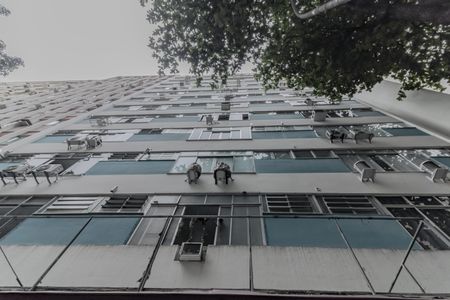 Apartamento à venda com 60m², 1 quarto e sem vaga Apartamento à venda com 60m², 1 quarto e sem vagaFachada do Prédio