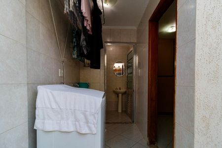 Casa à venda com 140m², 3 quartos e 2 vagasÁrea de Serviço