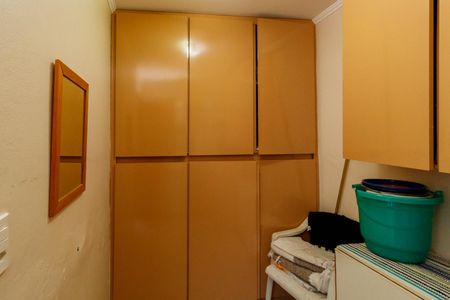 Casa à venda com 140m², 3 quartos e 2 vagasÁrea de Serviço