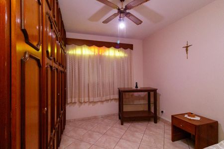 Casa à venda com 140m², 3 quartos e 2 vagasQuarto 2