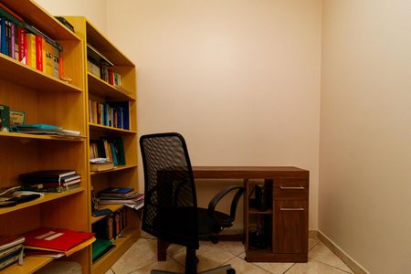 Casa à venda com 140m², 3 quartos e 2 vagasQuarto 3 - Escritório