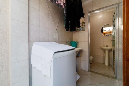 Casa à venda com 140m², 3 quartos e 2 vagasÁrea de Serviço