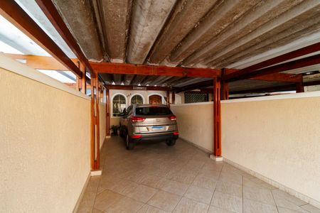 Casa à venda com 140m², 3 quartos e 2 vagasGaragem