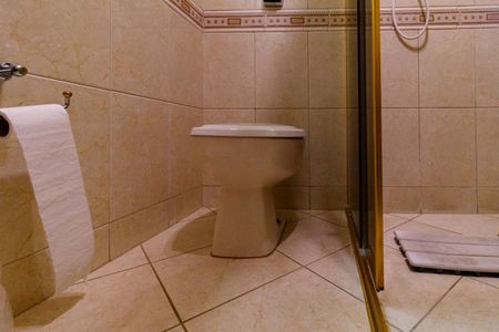 Casa à venda com 140m², 3 quartos e 2 vagasBanheiro